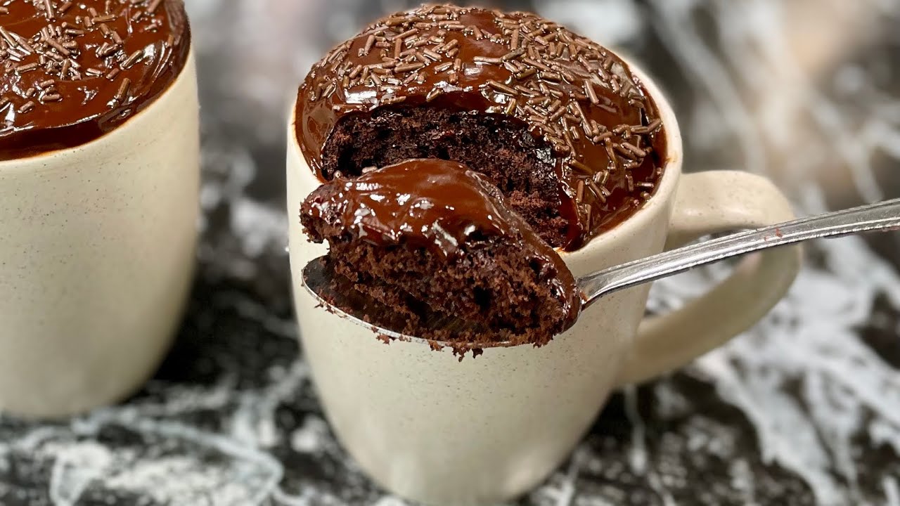 LE GÂTEAU LE PLUS RAPIDE AU MONDE 🍫 Le fameux Mug Cake de la flemme 😅
