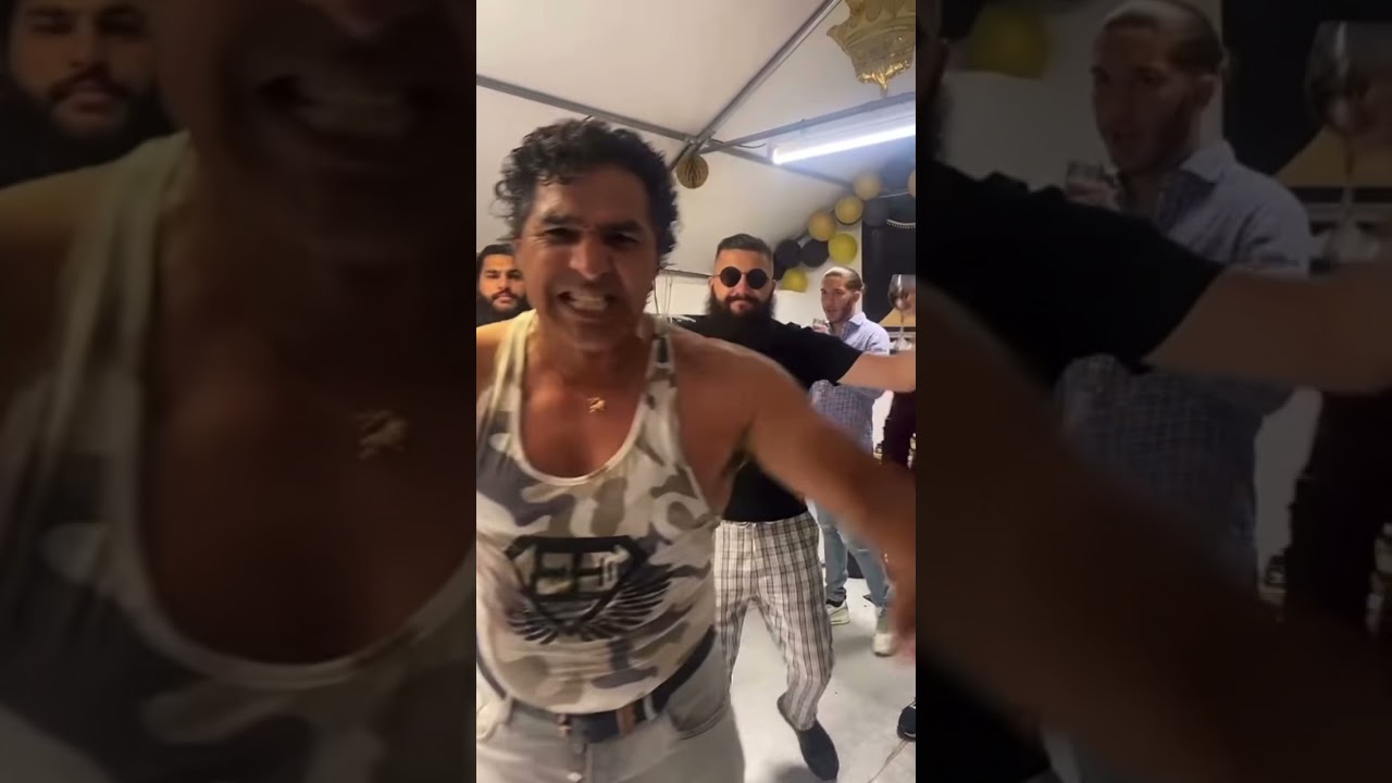 Les gitans Remercie Brigitte Macron d’avoir mis une👋a Manu #paris  #2025