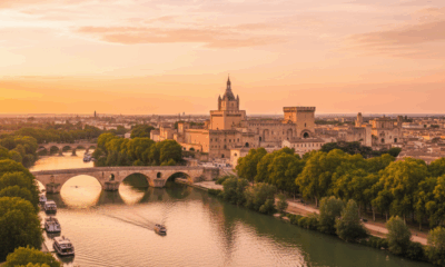 découvrez les lieux incontournables à visiter dans le vaucluse en 2025. guide complet des sites touristiques, villages charmants et activités à ne pas manquer pour un séjour inoubliable.